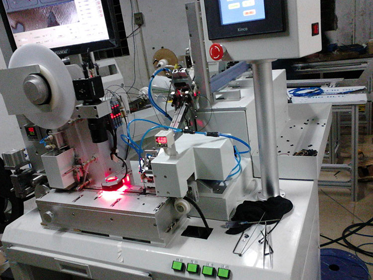 自動(dòng)測(cè)試機(jī)